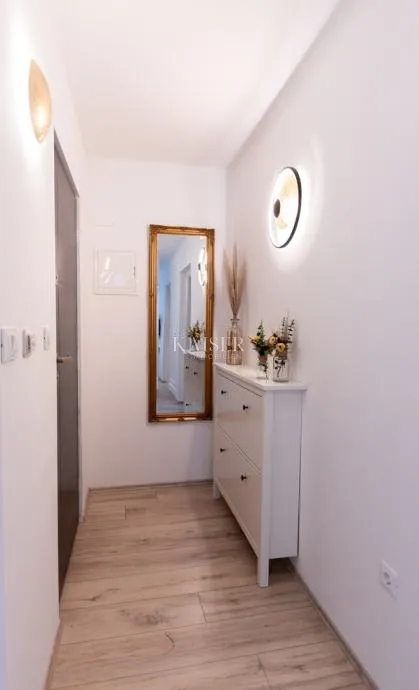 istra, vrsar - stan od 82m2 sa dvije stambene jedinice - slika 13