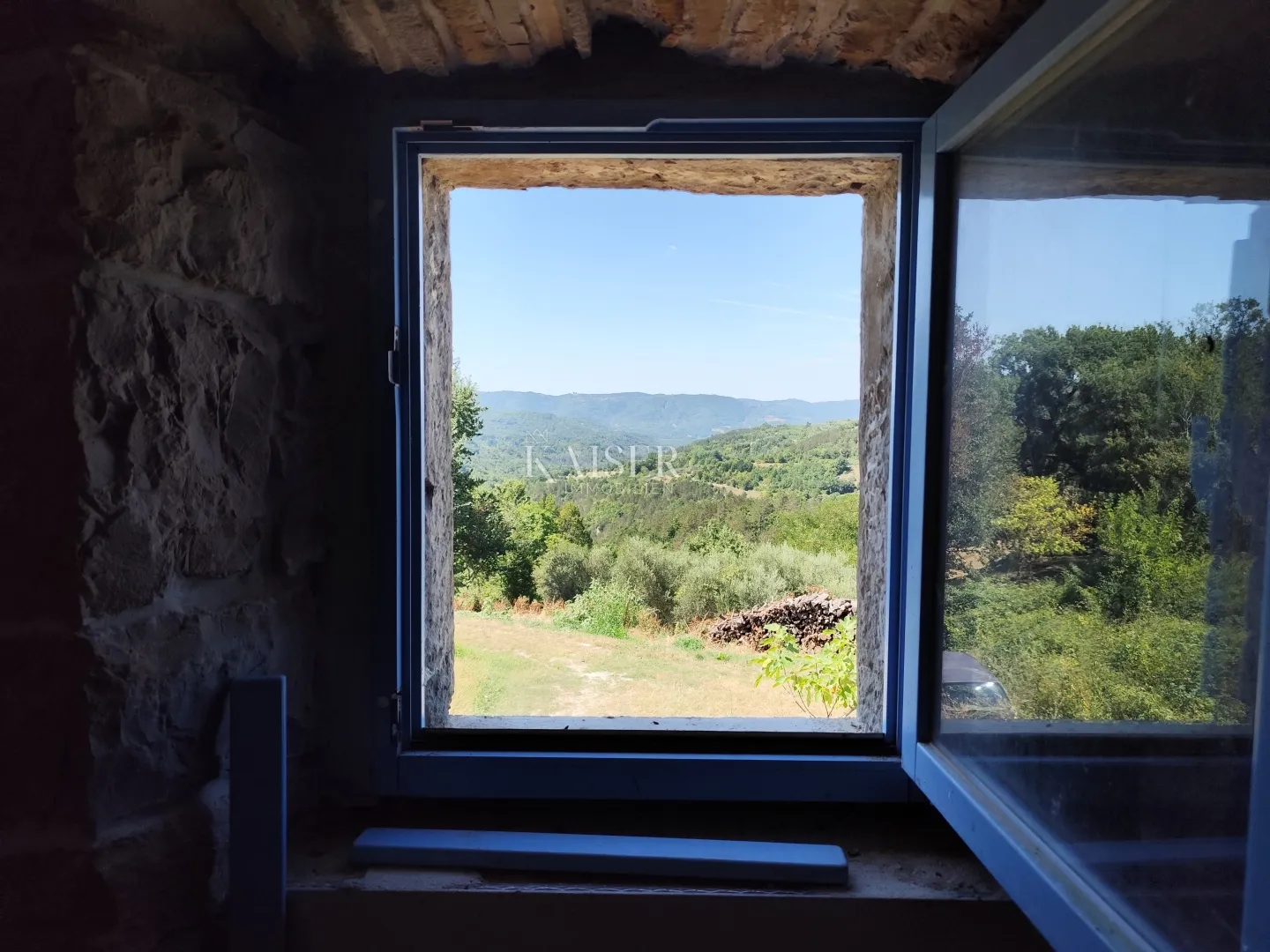 istra, buzet- imanje u centralnoj istri - slika 17