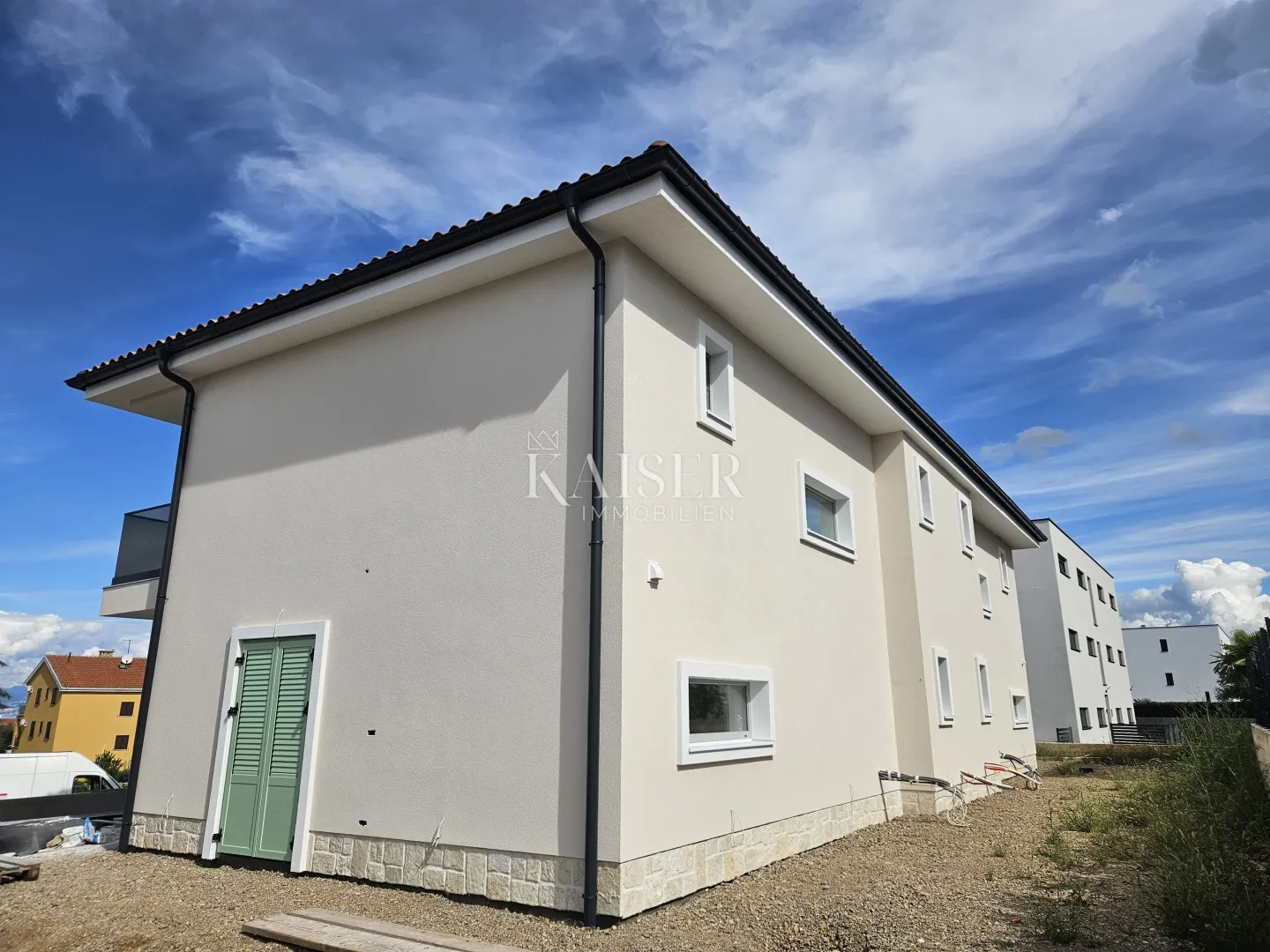 otok krk, malinska - dvojna kuća sa bazenom, 140m2 - slika 3