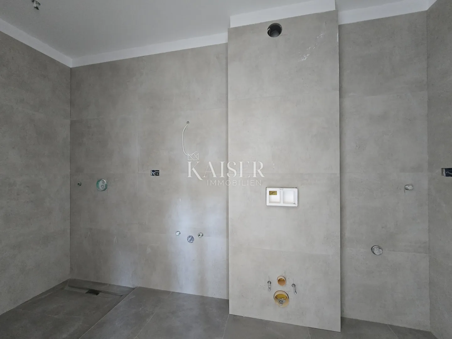 vodice, šibenik - elitni dvoetažni stan s krovnom terasom i jacuzzijem - slika 24