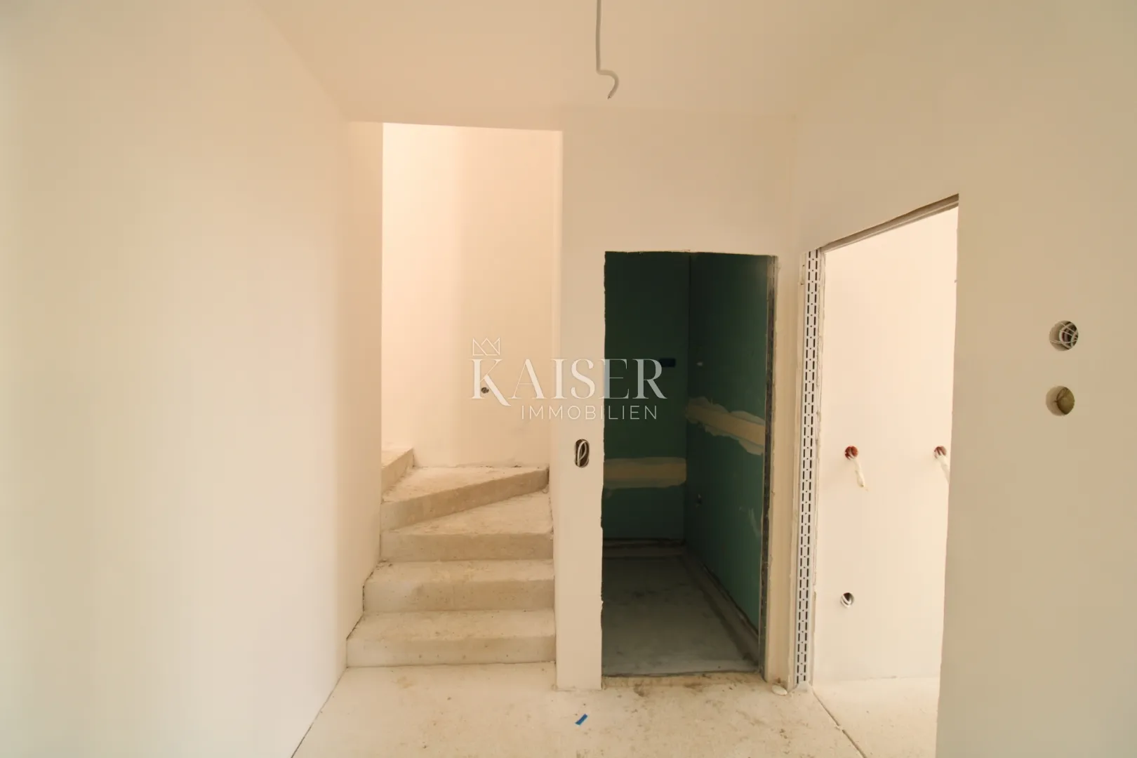 zadar, privlaka: dvoetažni stan sa krovnom terasom,40m od mora - slika 17