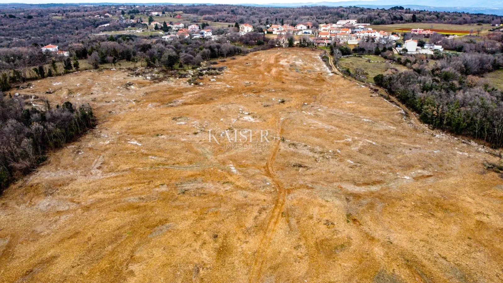 rakalj - zemljište za izgradnju 50 vila, 45 000 m2 - slika 11