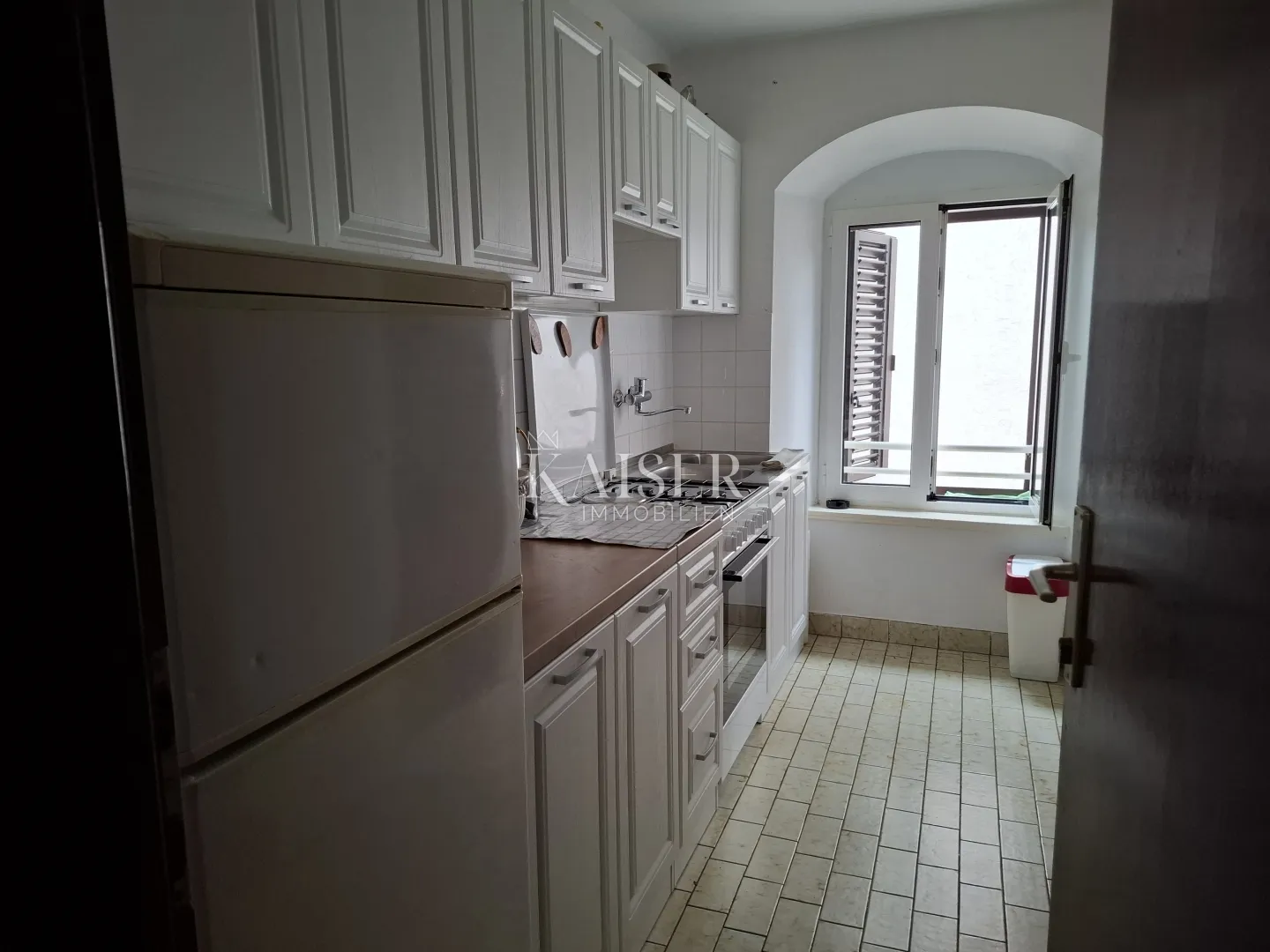 mali lošinj, stan 67 m2 u samom centru - slika 2
