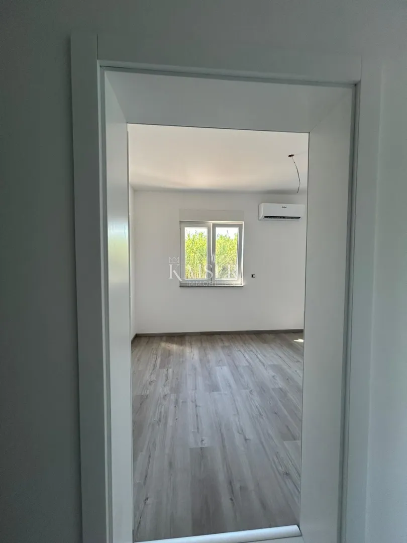 zadar – privlaka, stan s krovnom terasom 150 m od mora - slika 14