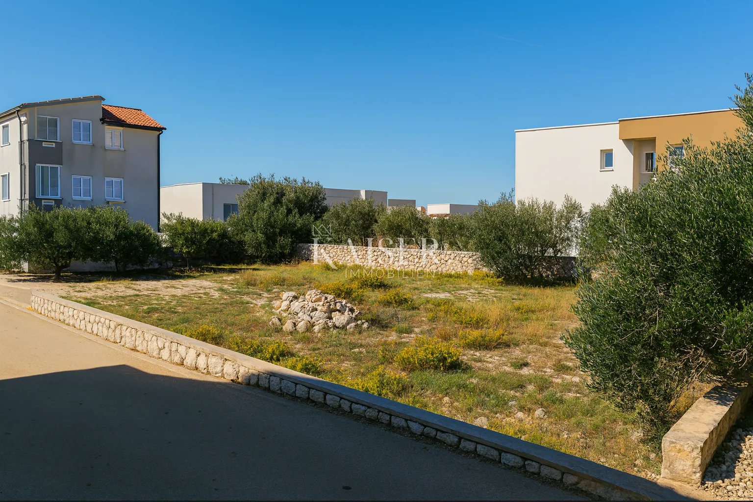 pag, mandre – građevinsko zemljište 734 m², 600 m od mora - slika 3