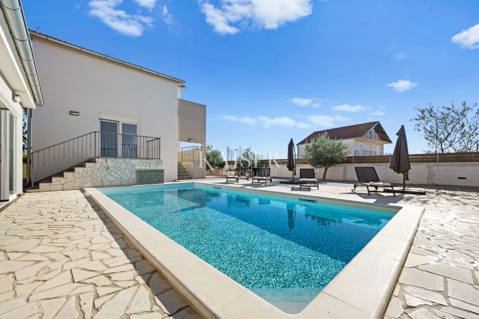 biograd, okolica - kuća sa bazenom, 145m2 - slika 23