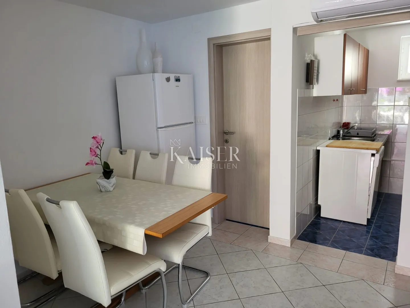 zadar, vir : kuća s 4 apartmana 200 m od mora - slika 8