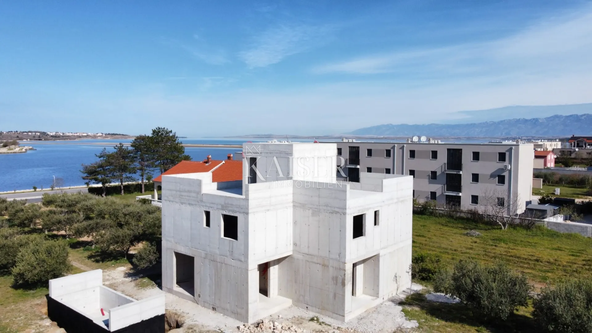 zadar, nin-luksuzna dvojna kuća s bazenom i krovnom terasom , 60 m od mora - slika 9