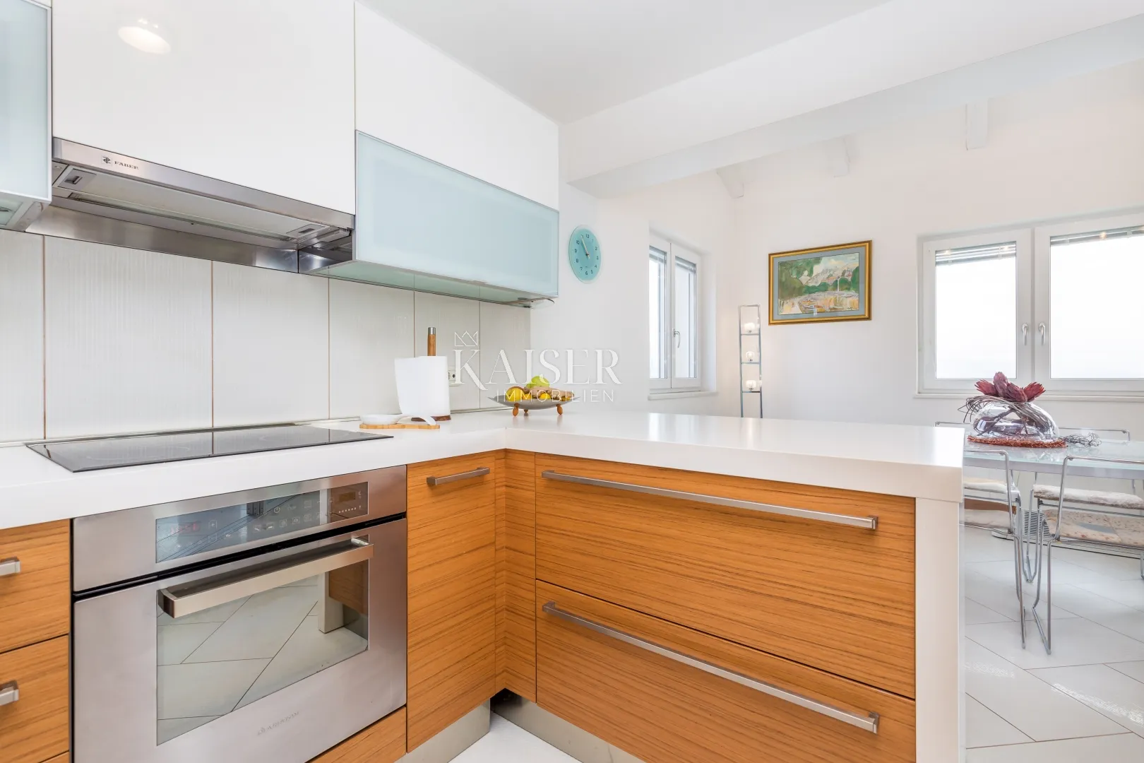 opatija - luksuzni penthouse drugi red do mora - slika 11