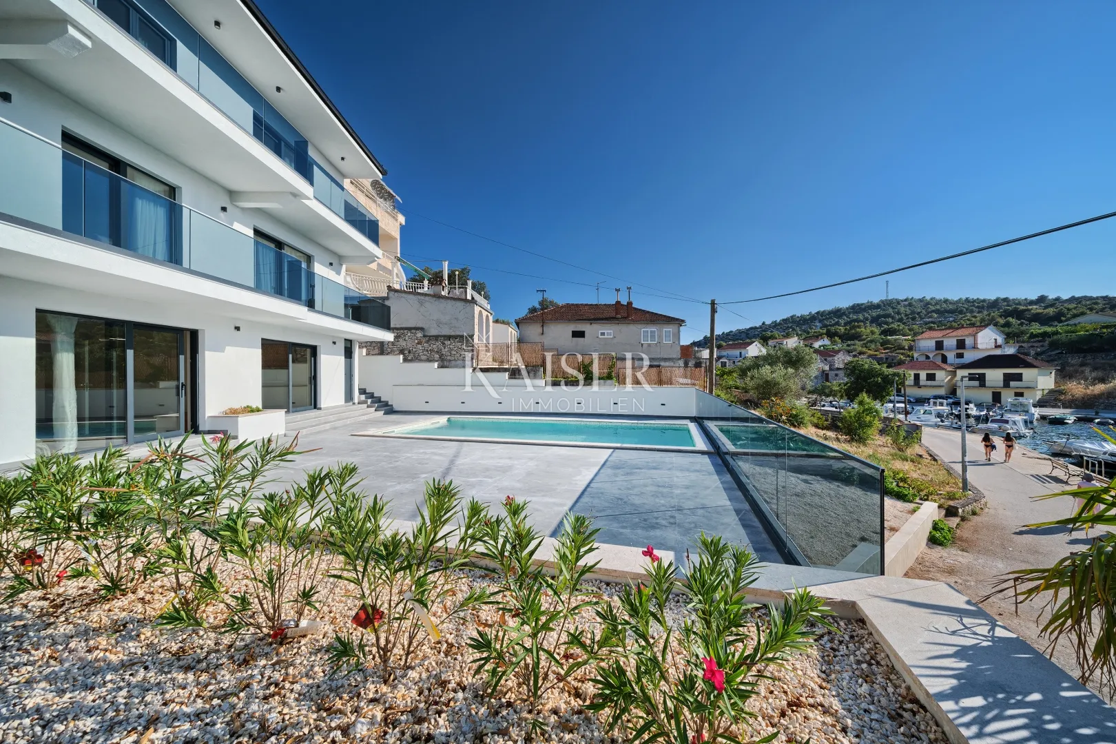 šibenik, rogoznica-ekskluzivna vila s bazenom - slika 14