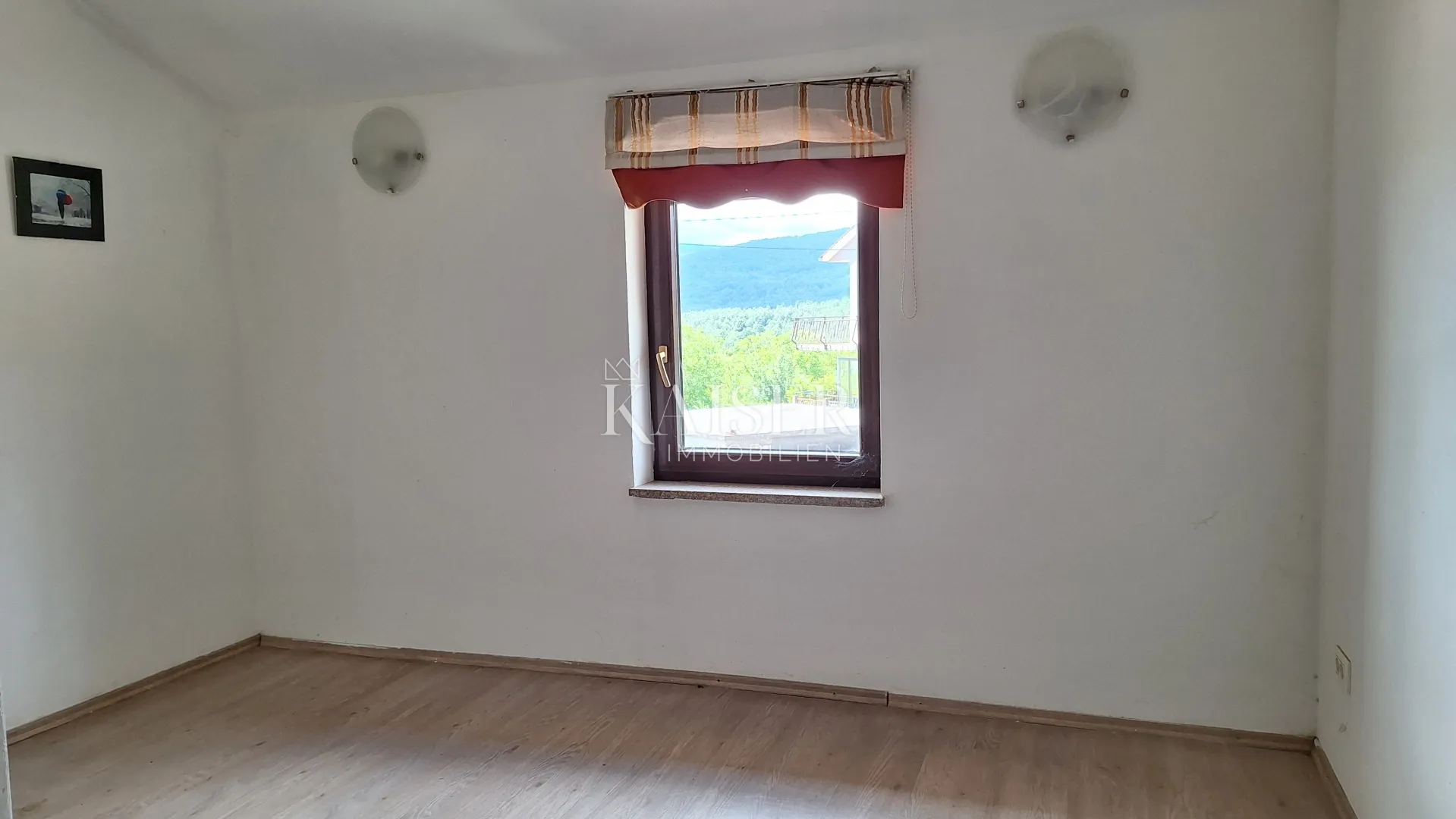 matulji, šapjane, poslovna zgrada na 3 etaže, vanjsko parkiralište,780 m2 korisnog prostora - slika 17