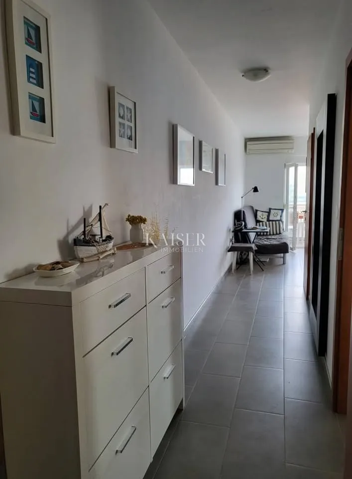 otok pag - dvosoban stan 50 m2, 200 m od mora - slika 9