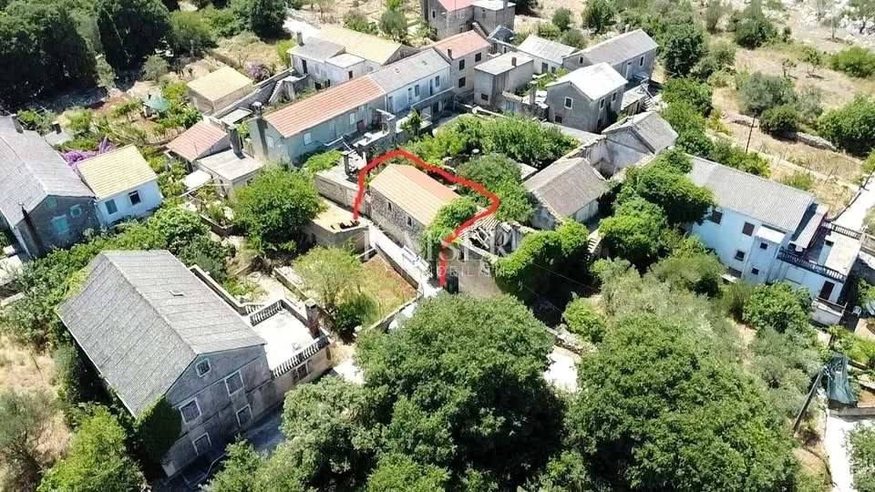zadar – lukoran kamena kuća za renovaciju 94 m2 - slika 4