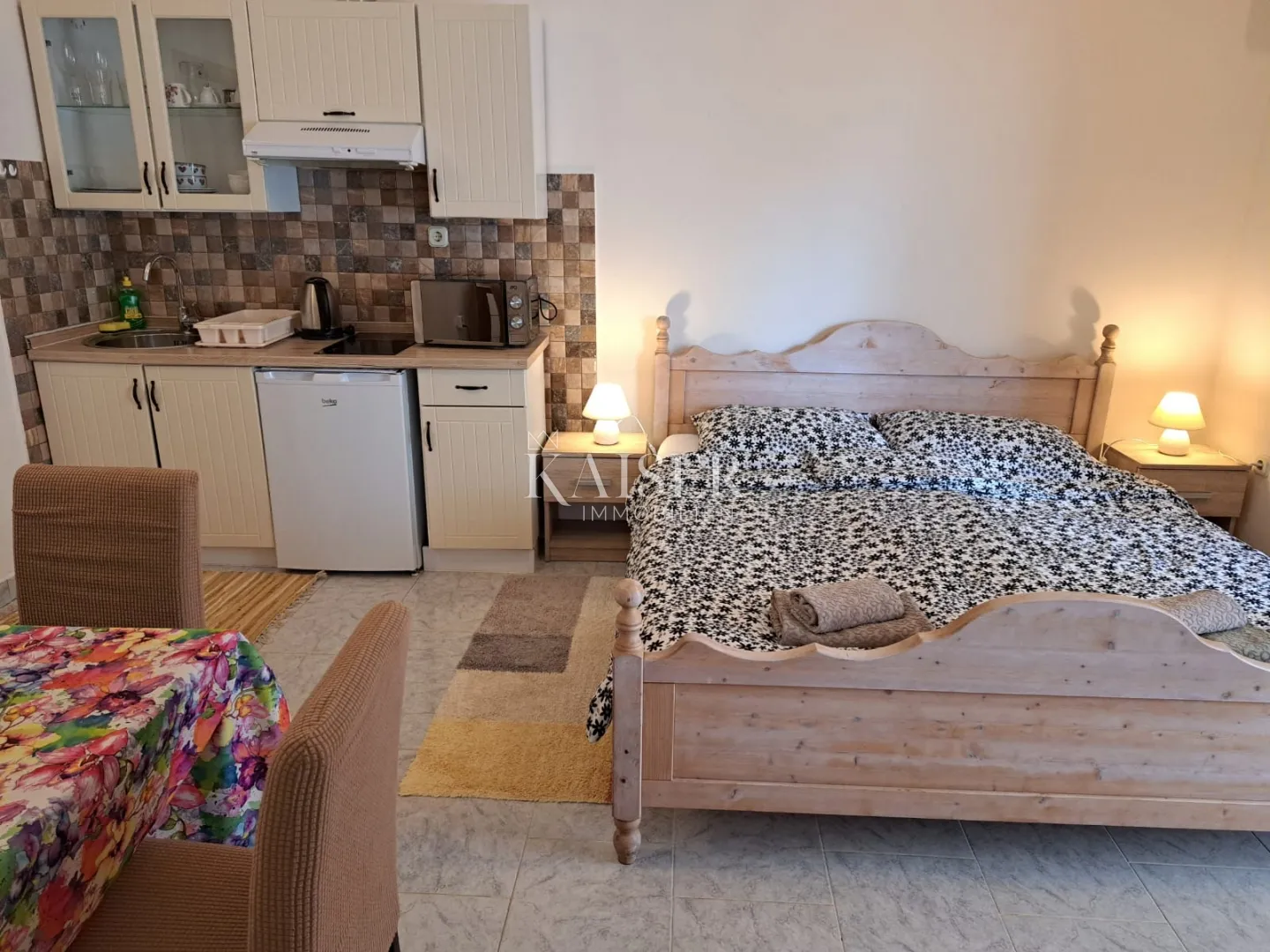 istra, medulin- apartmanska kuća 430m2 samo 200m od mora - slika 27