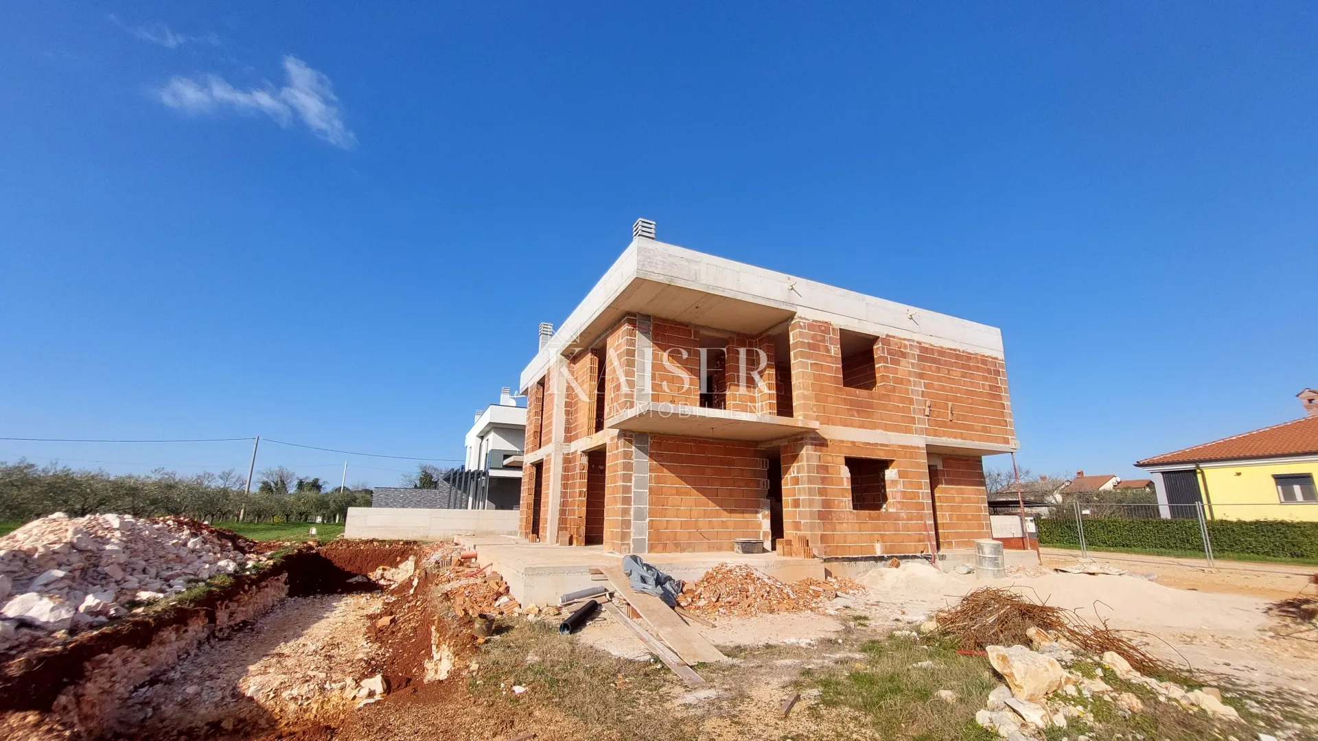 istra, umag okolica - dvojna kuća: dvoetažni stan sa bazenom; 120m2 - slika 20