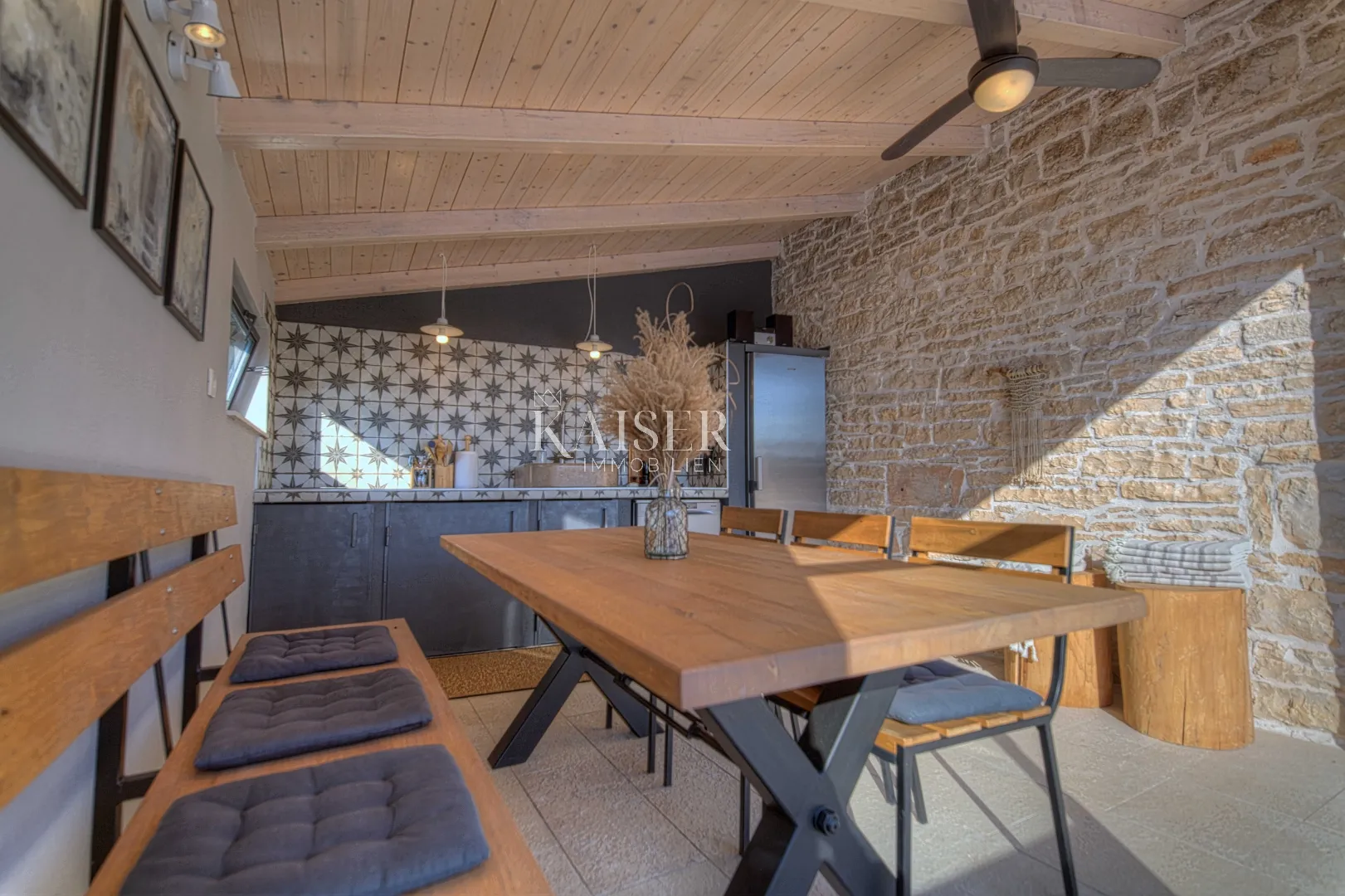 istra, sv.lovreč kamena vila s bazenom - slika 5