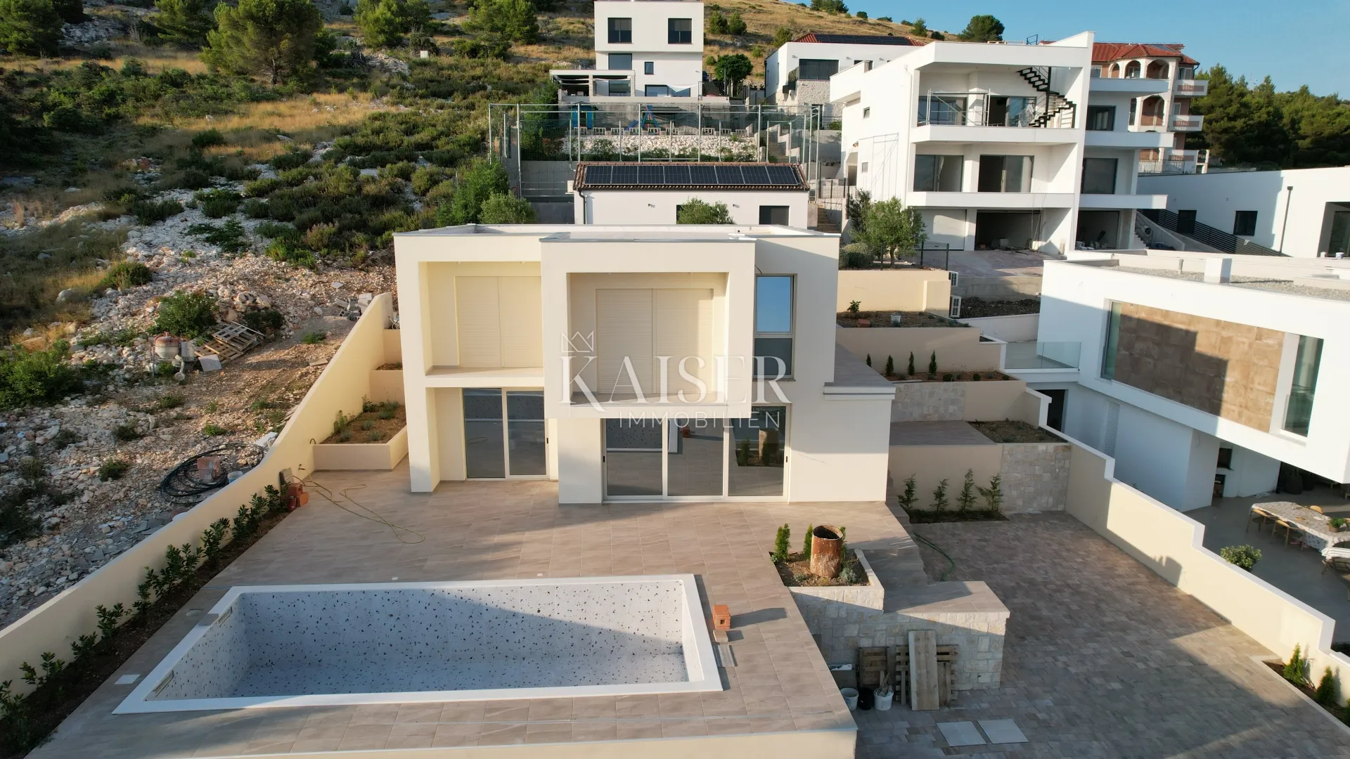 šibenik, jasenovo – luksuzna trosobna kuća 171,15 m² s panoramskim pogledom na more - slika 36