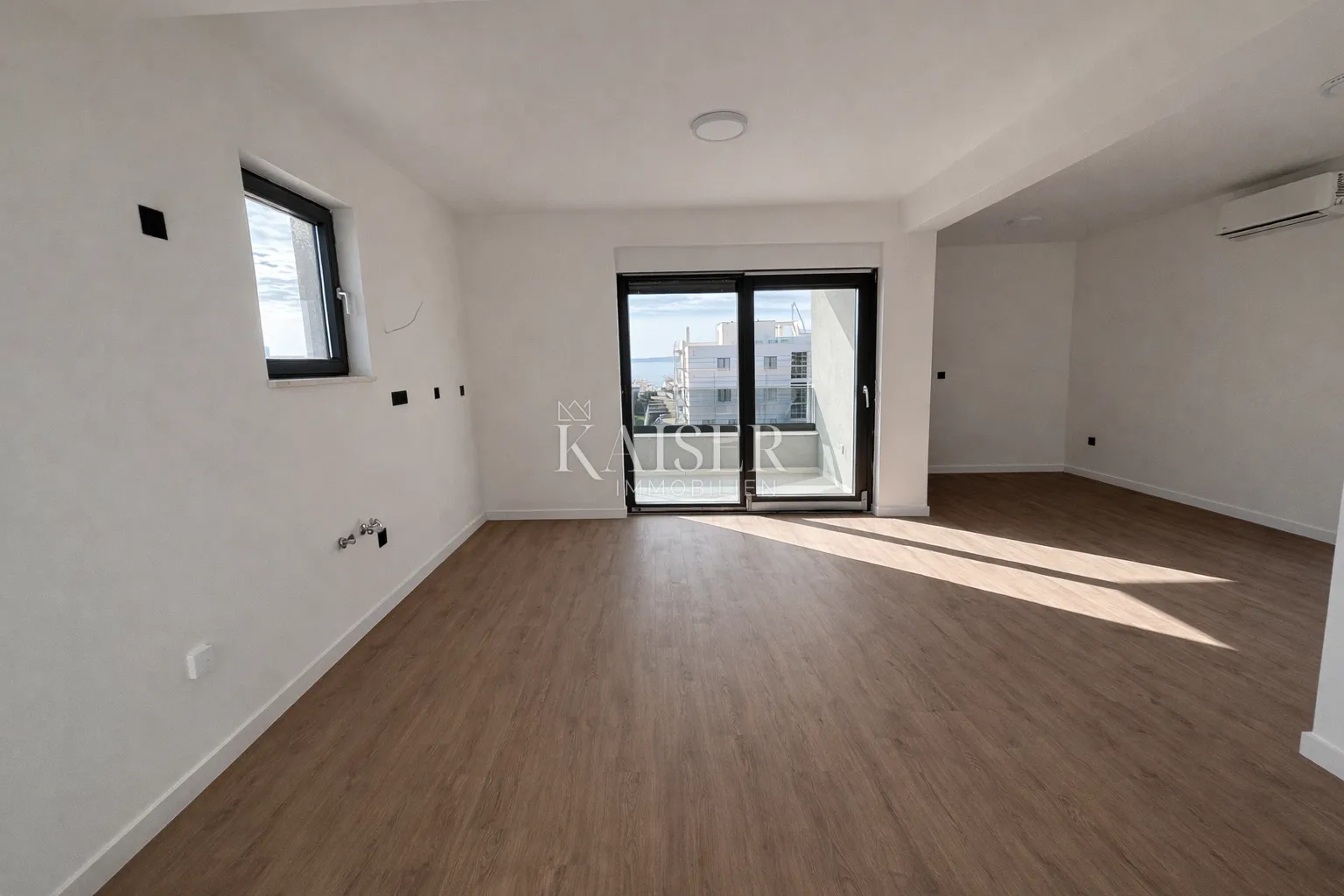 zadar – privlaka | apartman s krovnom terasom i pogledom, 200 m od mora - slika 7