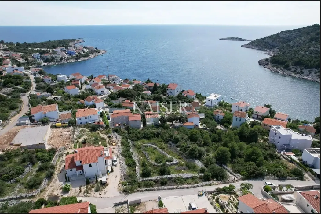 šibenik, stivašnica - stan s dvorištem i bazenom - slika 10