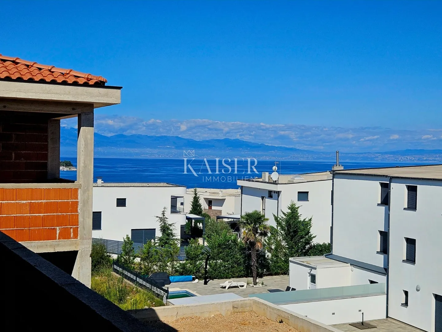 malinska, otok krk - luksuzni dvoetažni apartman 165m2 - slika 15