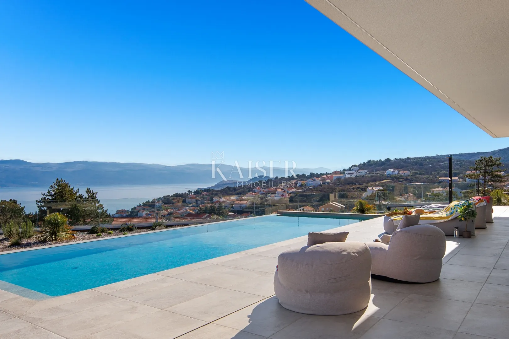 krk, vrbnik - villa 265m2 sa panoramskim pogledom na more - slika 4