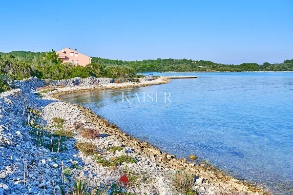 ugljan, kukljica - građevinsko zemljište u blizini mosta ždrelac - slika 7