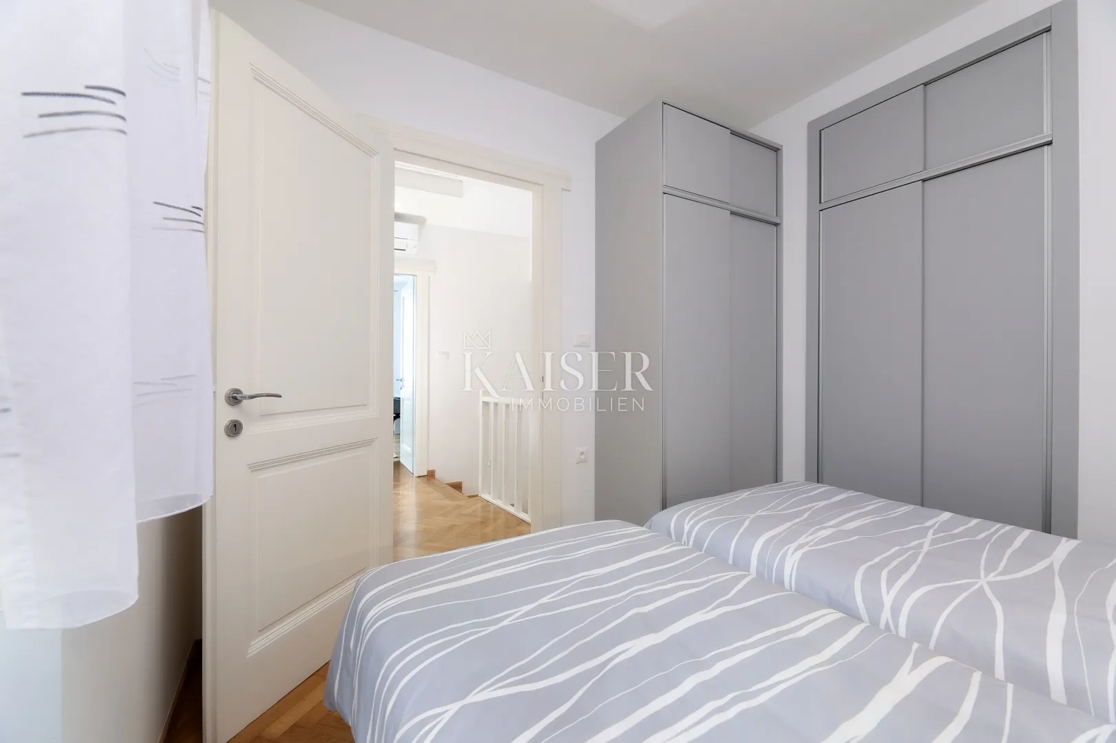 mošćenička draga, centar, stan i red do mora, dvije etaže, balkon - slika 14