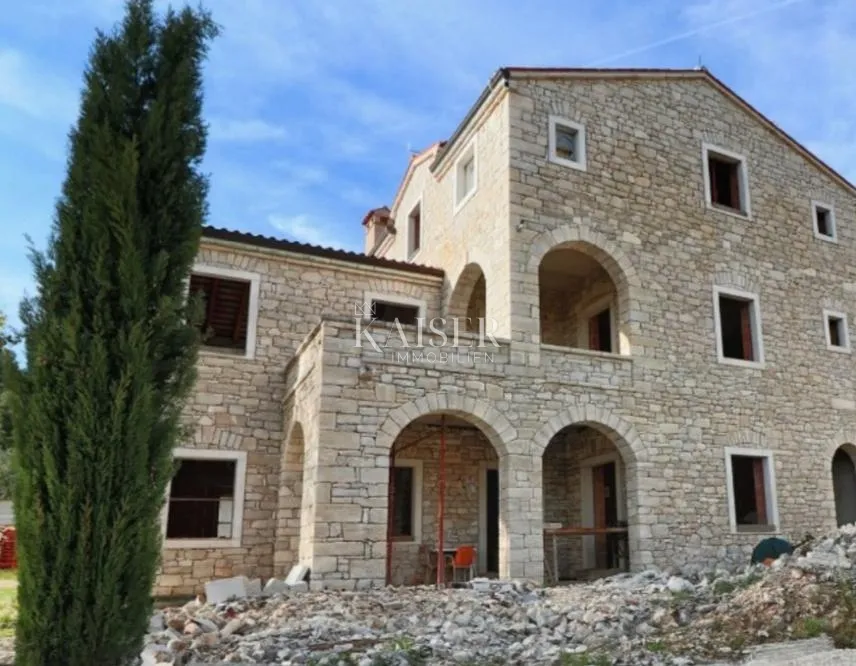 Rovinj, Sošići - jedinstvena kamena vila s pogledom na more - Sošići, Kanfanar