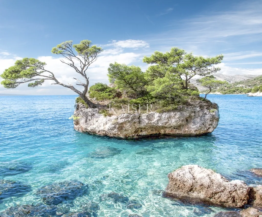 otok hvar - kuća prvi red do mora - slika 25