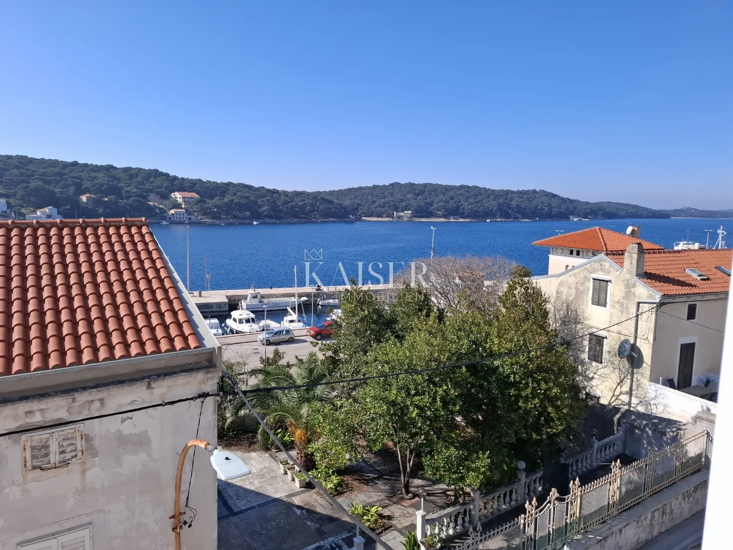 mali lošinj, trosoban stan sa pogledom na more - slika 9