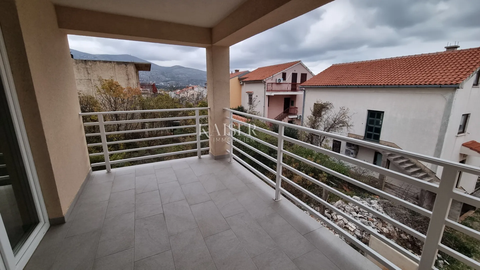 novi vinodolski, povile - stan 2s+db svega 200m od mora - slika 13
