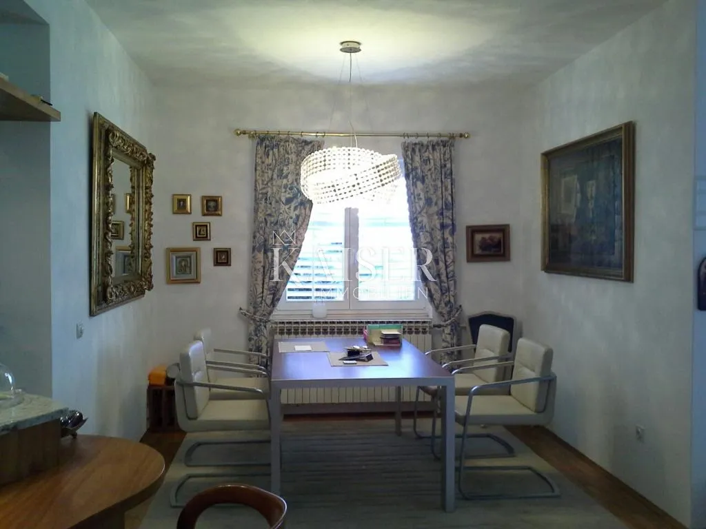 zadar, otok ugljan - dvoetažni stan 233m2, prvi red do mora - slika 11