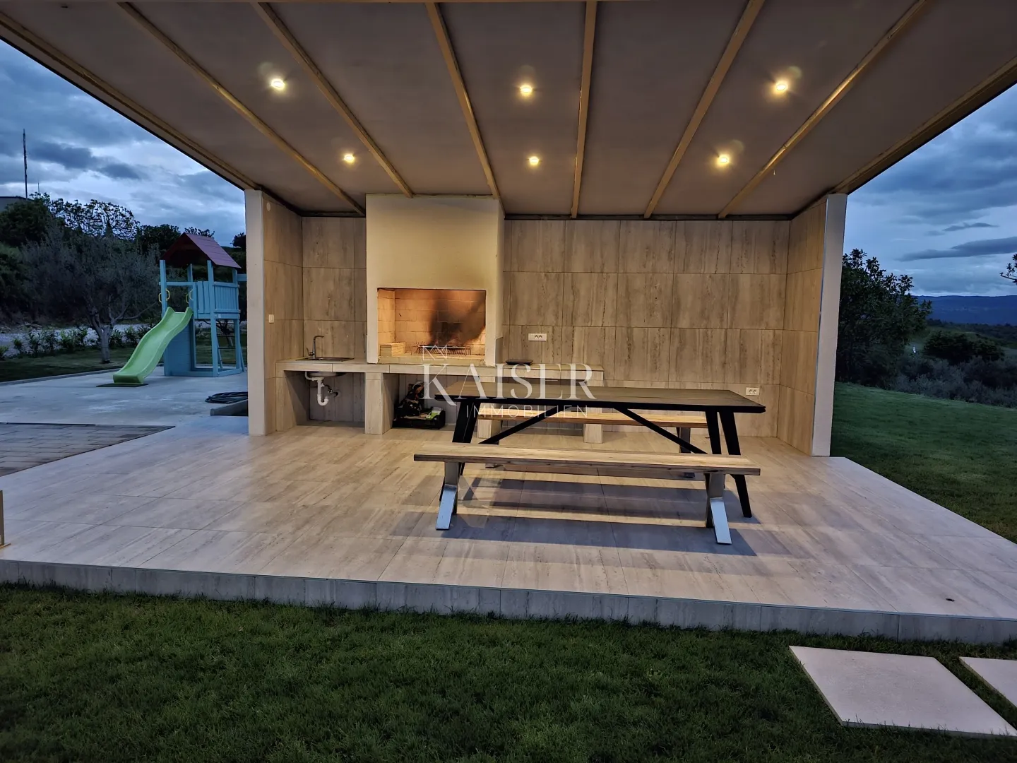 istra, buzet - luksuzna vila, 210m2, sa jedinstvenim pogledom - slika 7