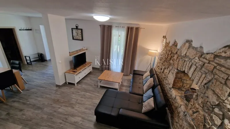 istra - lovreč, prilika kamena kuća sa okućnicom 7000 m2 - slika 13