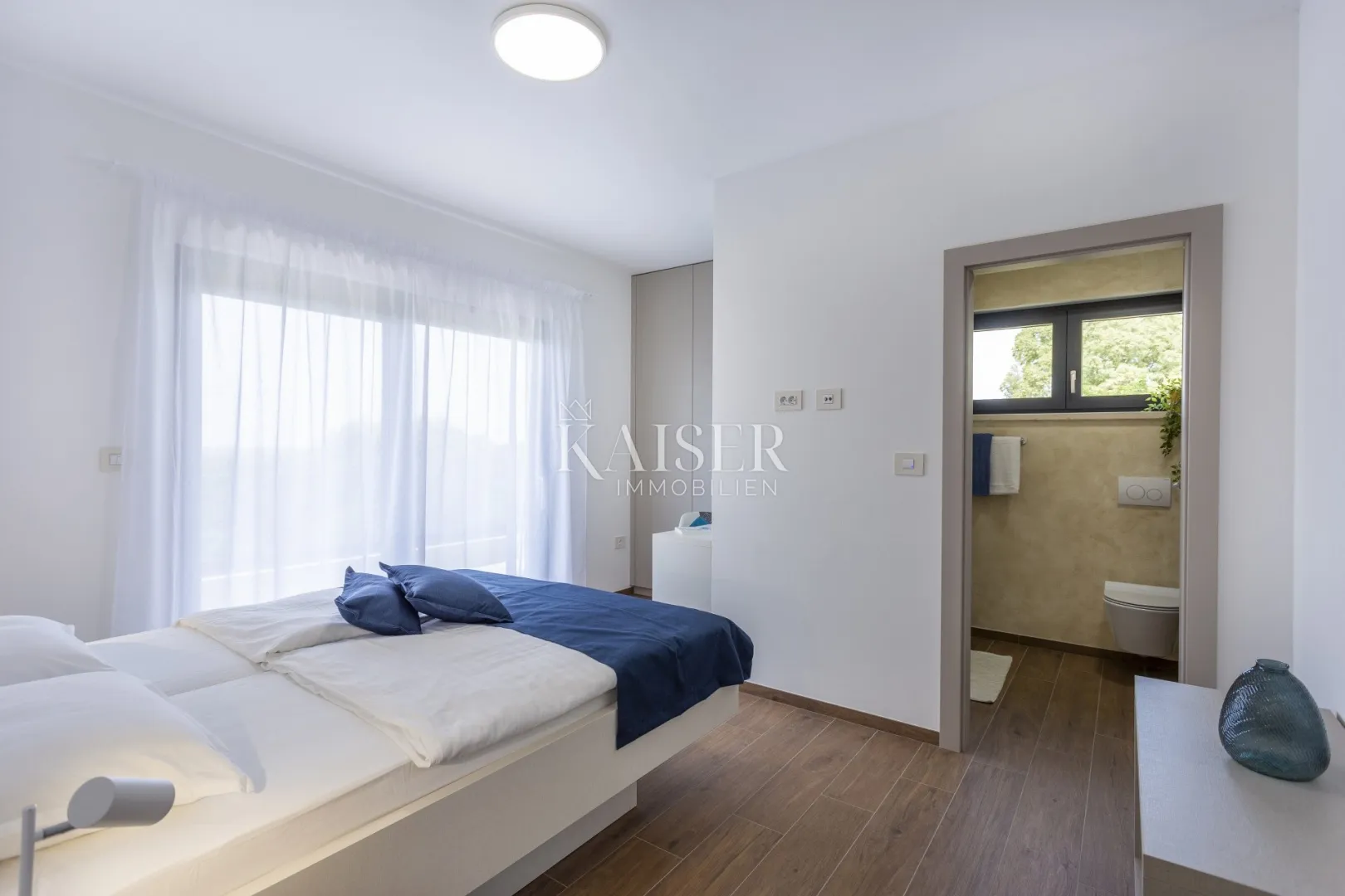 istra, svetvinčenat - moderna vila s bazenom - slika 28