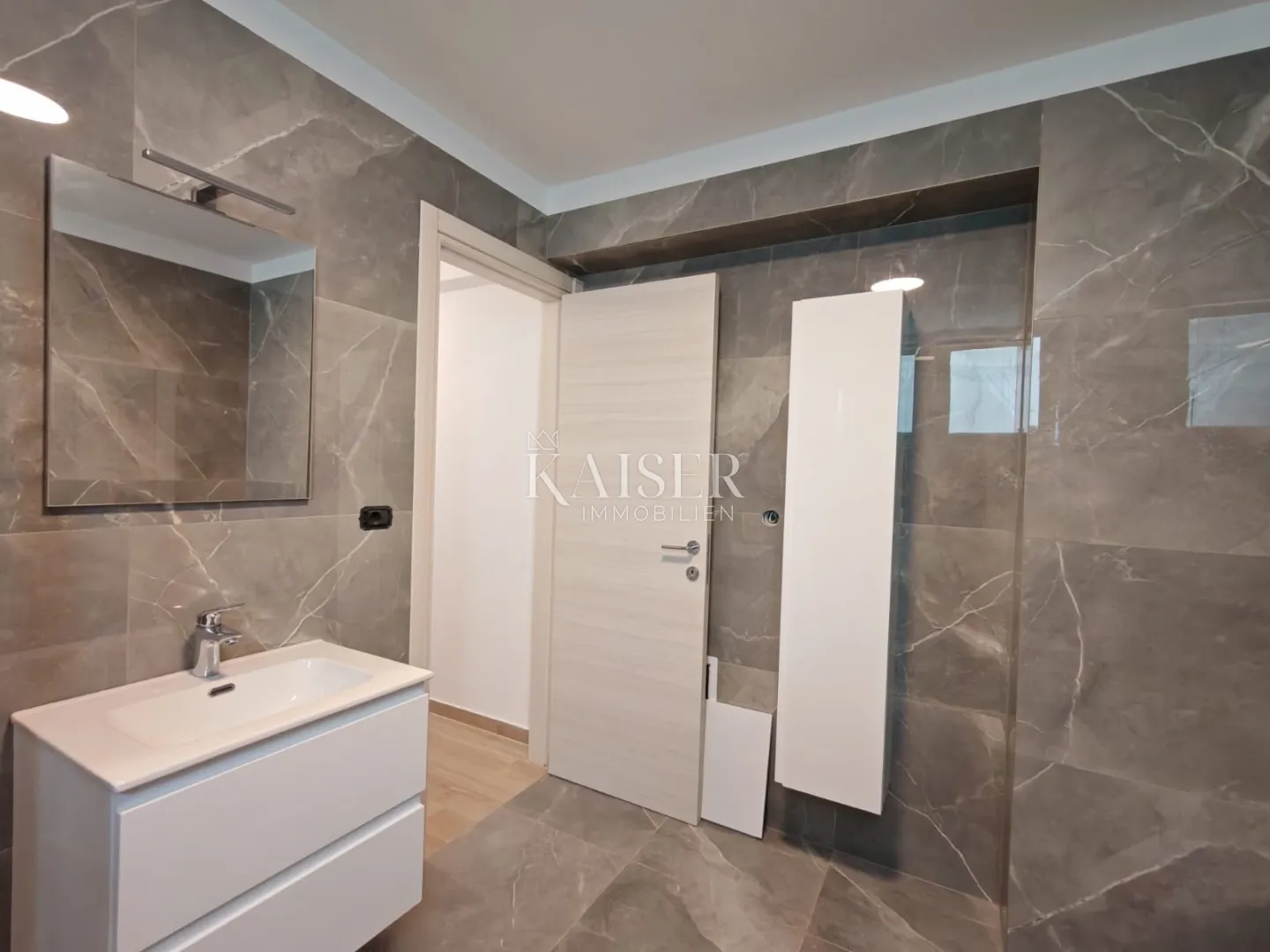 otok krk, malinska- luksuzna vila 208m2 s bazenom i pogledom na more - slika 41