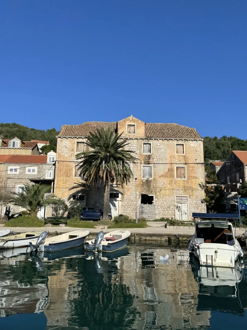otok šipan - ljetnikovac u šipanskoj luci - slika 5