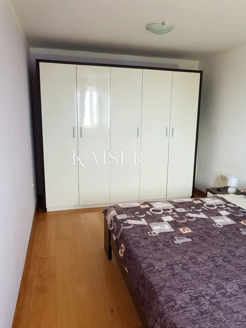opatija, lovran - kuća sa pogledom na more, sa tri stana 300 m2 - slika 15