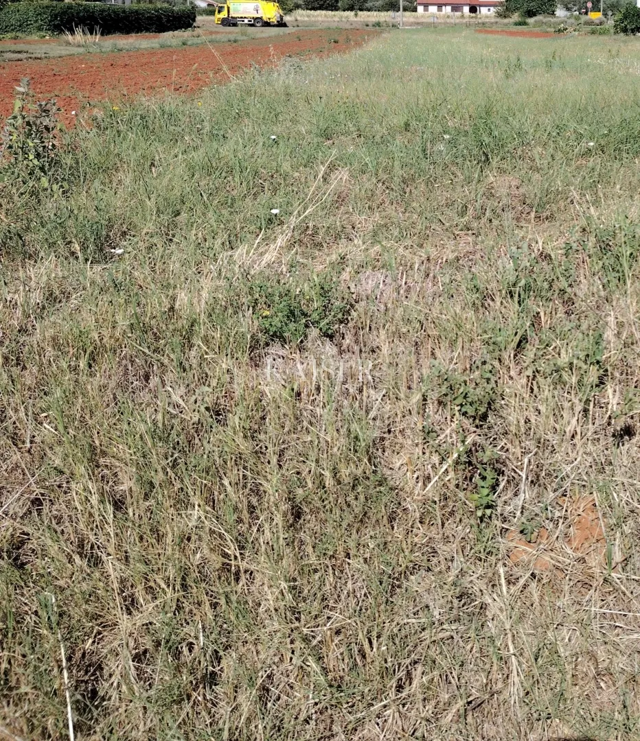 istra, marčana - prilika građevinsko zemljište - slika 3