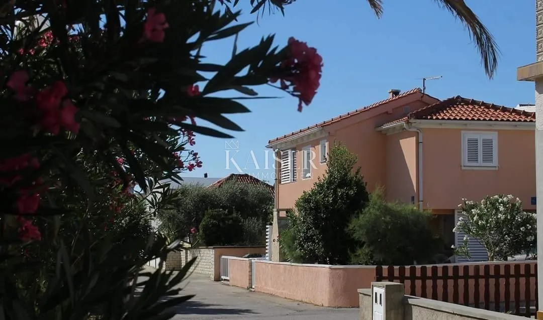 zadar, otok vir- kuća s dva apartmana , 50m od plaže - slika 2