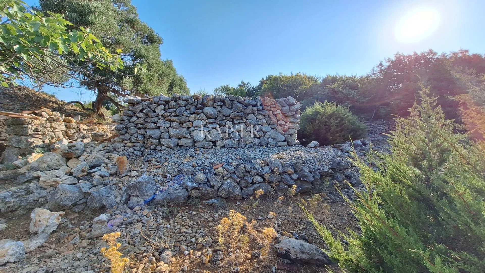 cres, osor – zemljište 7.000 m2 uz more s ruševinom - slika 5