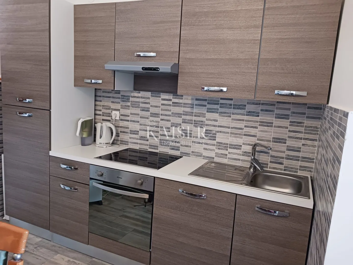 zadar – sabunike kuća sa 6 apartmana 233 m2 - slika 9