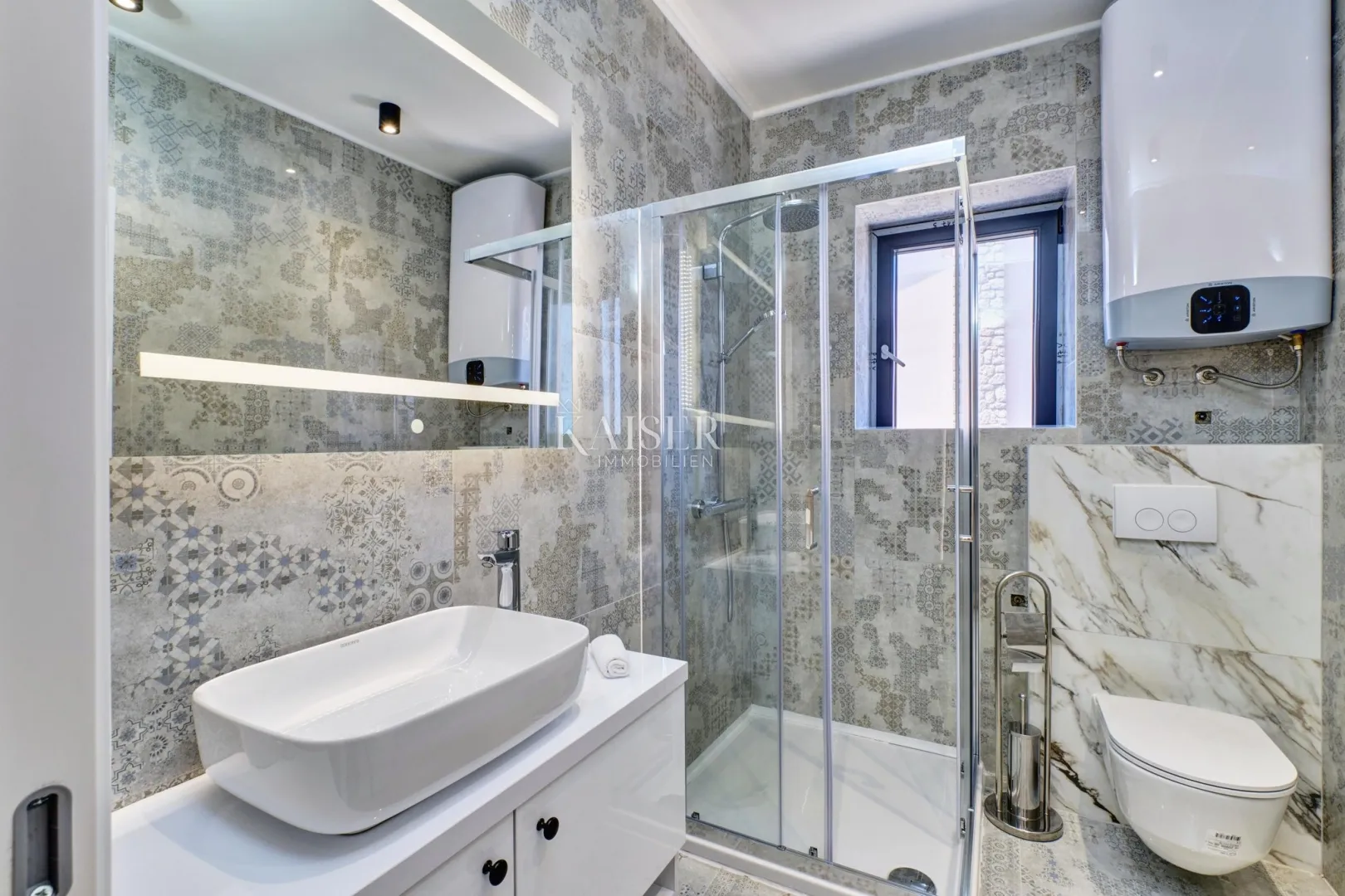 mali lošinj - luksuzna kuća sa 6 apartmana - slika 27
