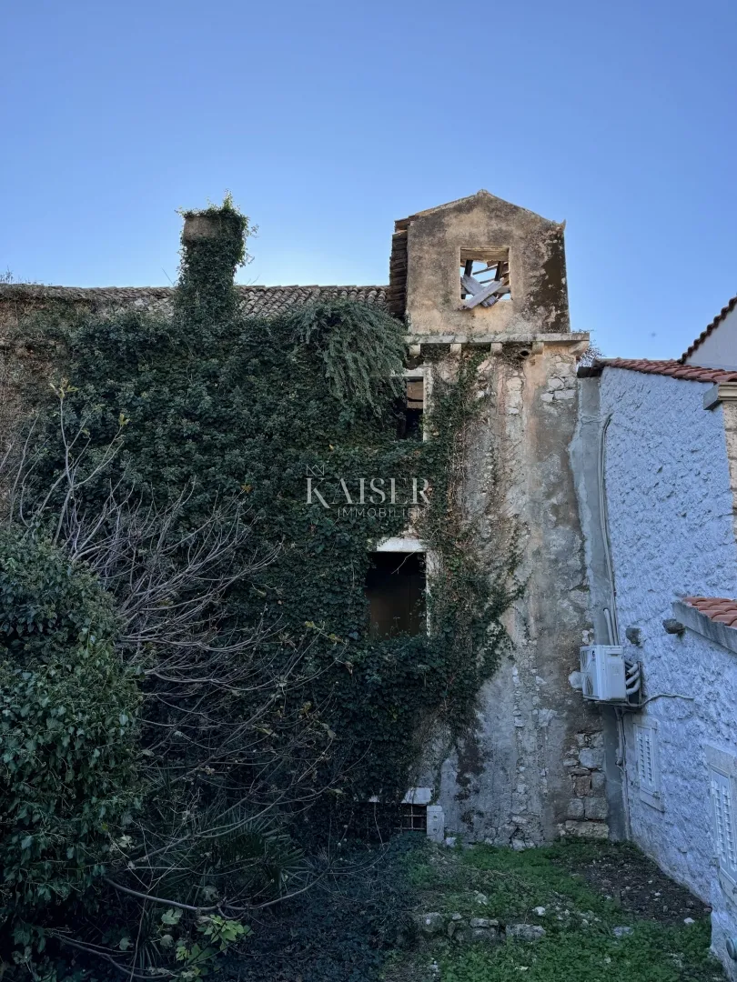 otok šipan - ljetnikovac u šipanskoj luci - slika 11