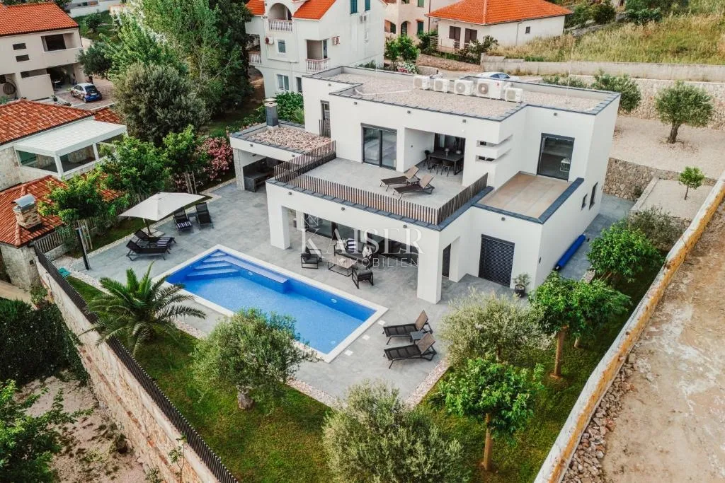zadar, rtina - luksuzna vila s grijanim bazenom i panoramskim pogledom na more, samo 100 m od plaže - slika 23