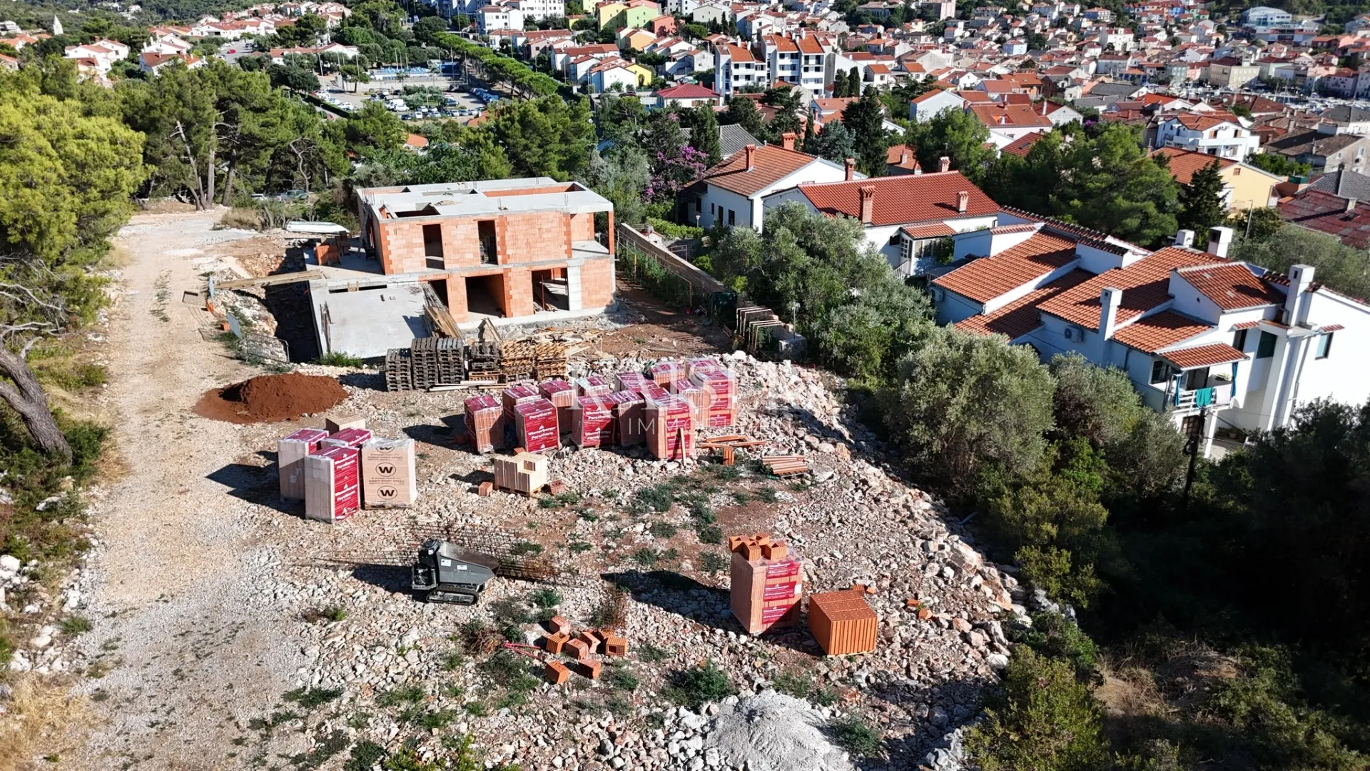 mali lošinj - građevinsko zemljište 581 m2 s pogledom na more - slika 2