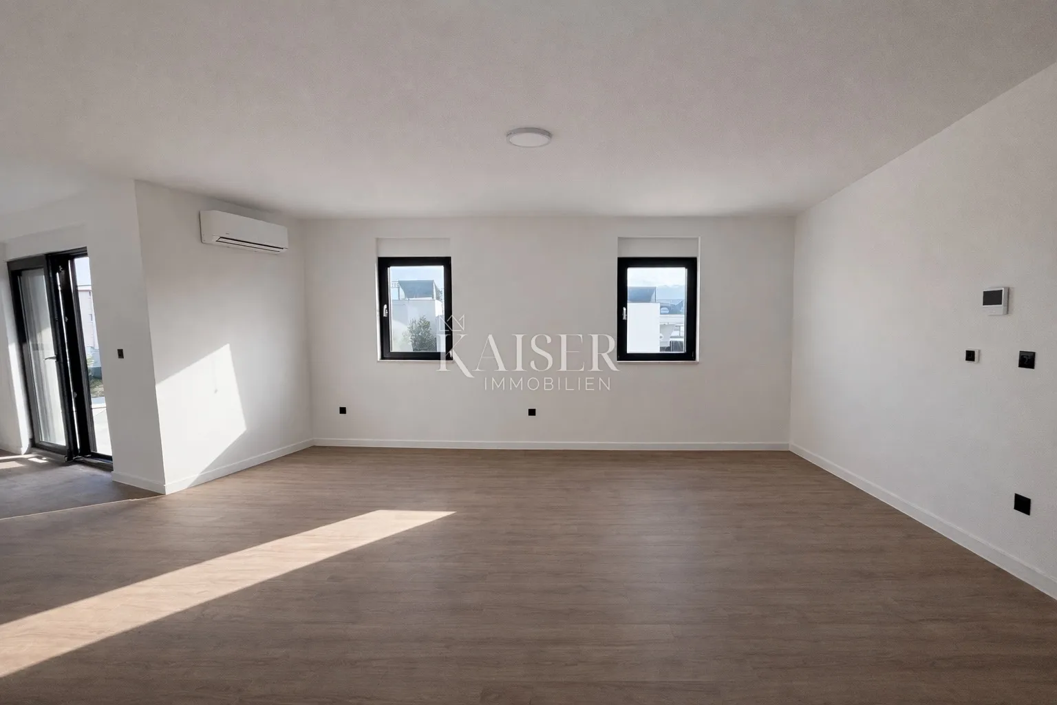 zadar – privlaka | apartman s krovnom terasom i pogledom, 200 m od mora - slika 10
