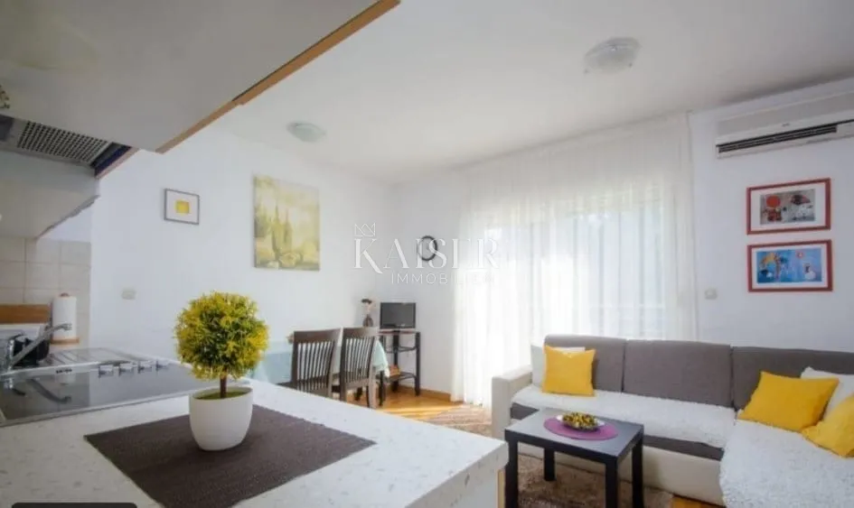 trogir, čiovo - apartman 47 m2 s pogledom na more - slika 4