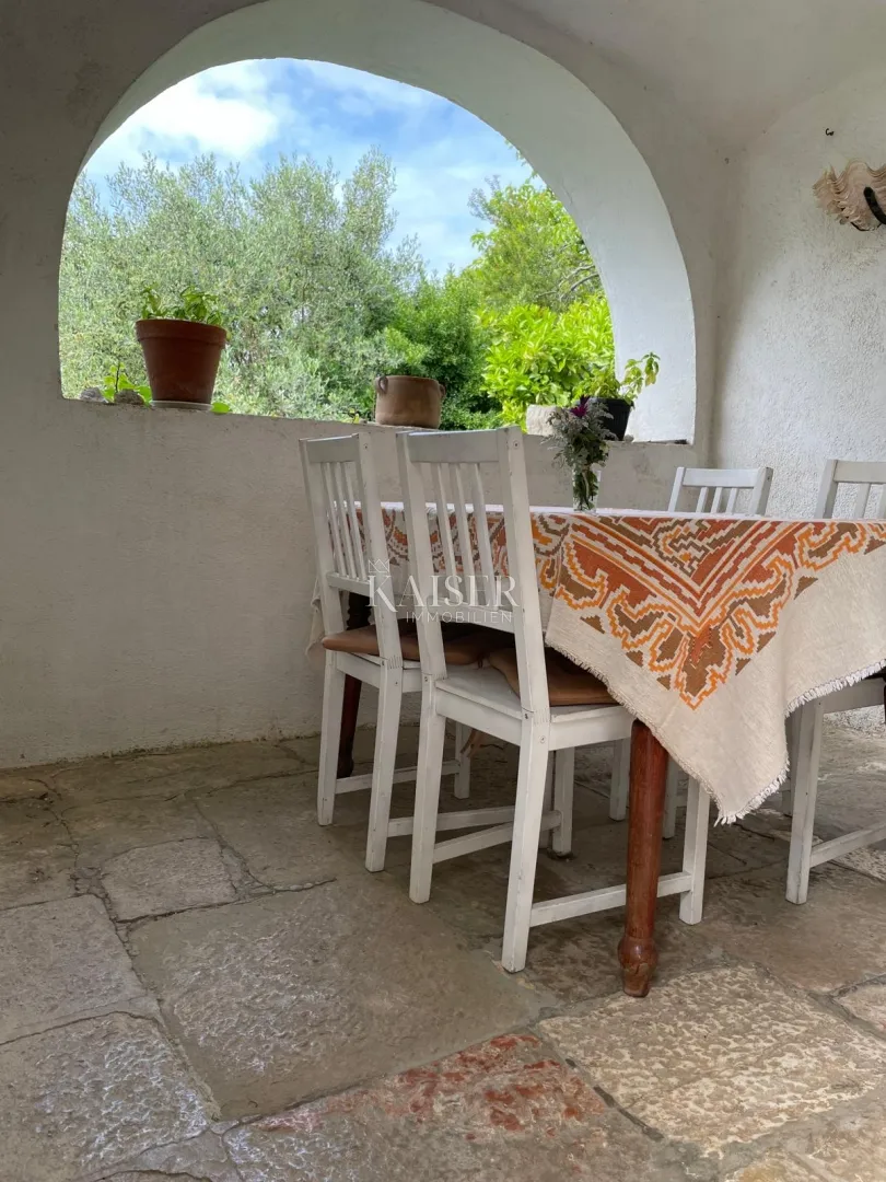 otok cres-lošinj, osor, bivši samostan, 50 m od mora - slika 10