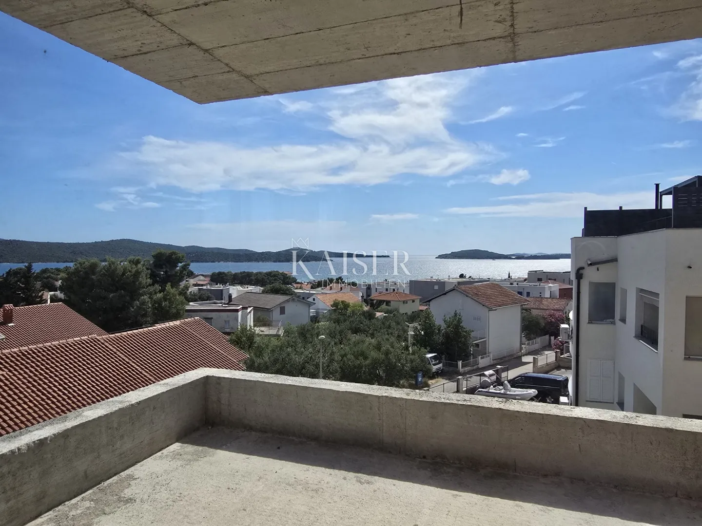 tribunj, šibenik -elitni trosobni na prvom katu sa natkrivenom terasom - slika 2
